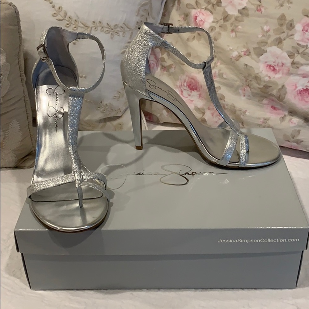 Jessica Simpson Metallic Silver Strappy Heels 8.5M